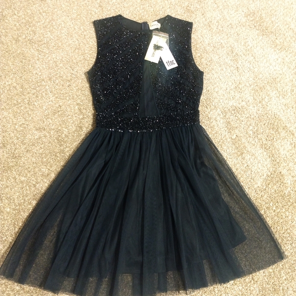 Lace and Beads Cocktail/Party Dress - Picture 10 of 13